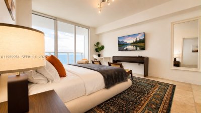 Comprar apartamento no Beach Club Two 4010