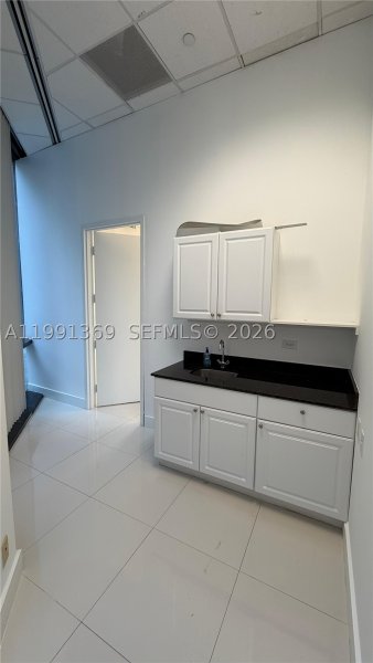 Comprar apartamento no The Club At Brickell Bay 200 D/E/F