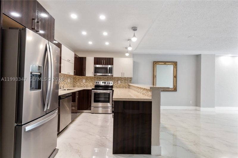 Apartment for rent at Ocean View 507