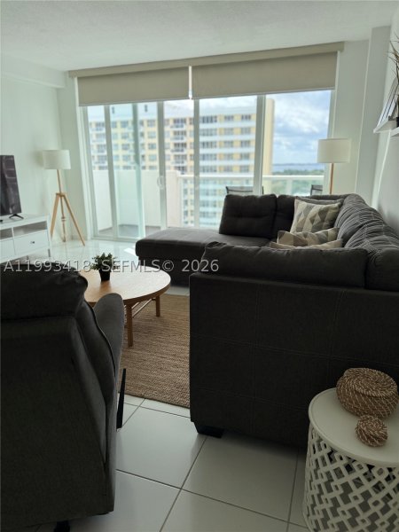 Condo for sale at Pavilion 1219