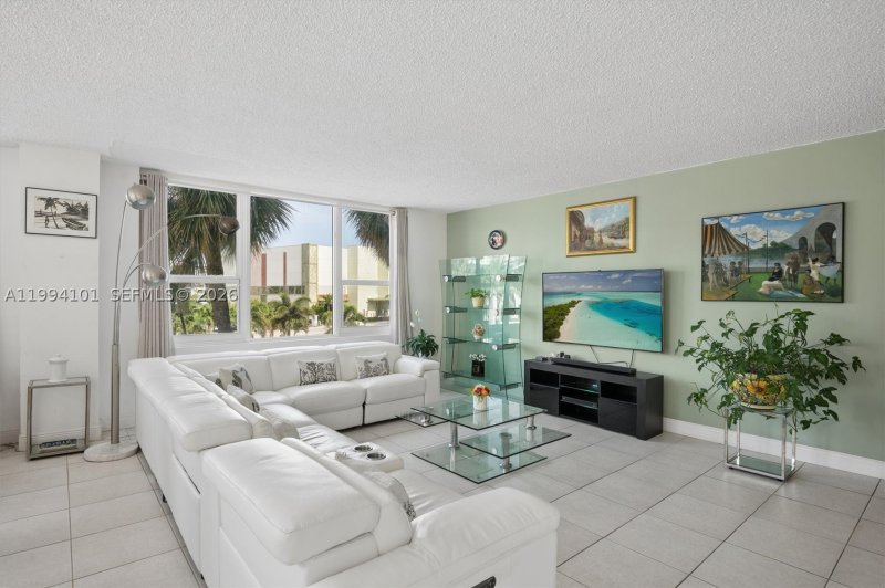 Comprar apartamento en Alexander Towers 201