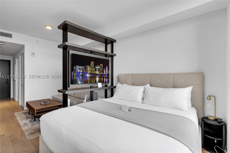 Condo for sale at The Elser Hotel and Residences 4716