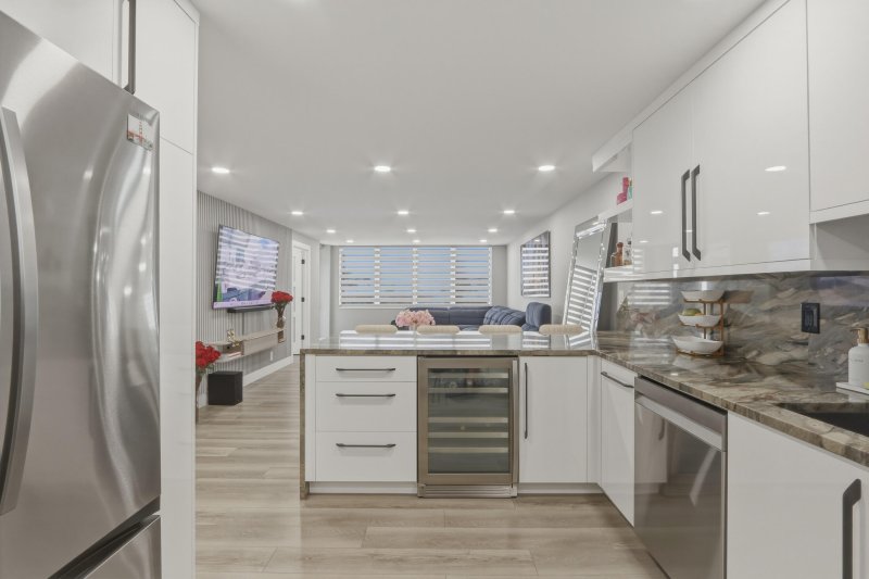 Condo for sale at Maison Grande 609