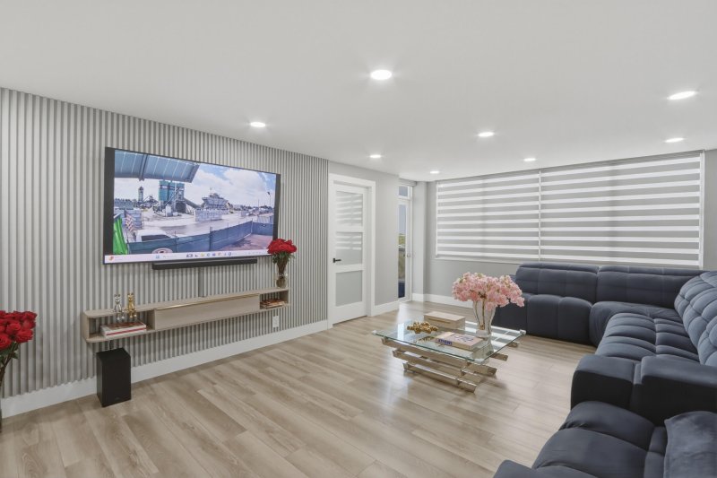 Condo for sale at Maison Grande 609