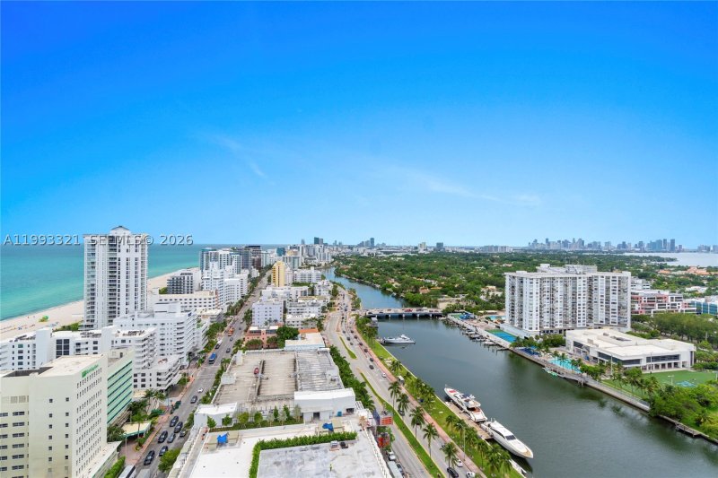 Comprar apartamento en Fontainebleau II 2610/2612