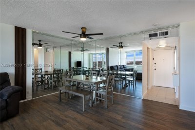 Comprar apartamento en Bayview Towers A1607