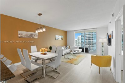 Comprar apartamento no The Club At Brickell Bay PH 4218