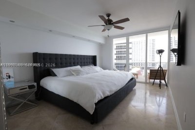 Aluguel de apartamento no Beach Club Two 2011