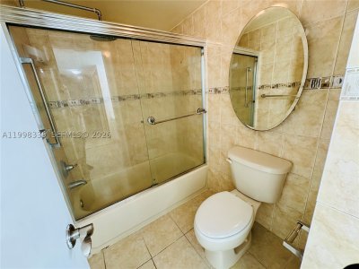 Aluguel de apartamento no Del Prado South Tower 1003