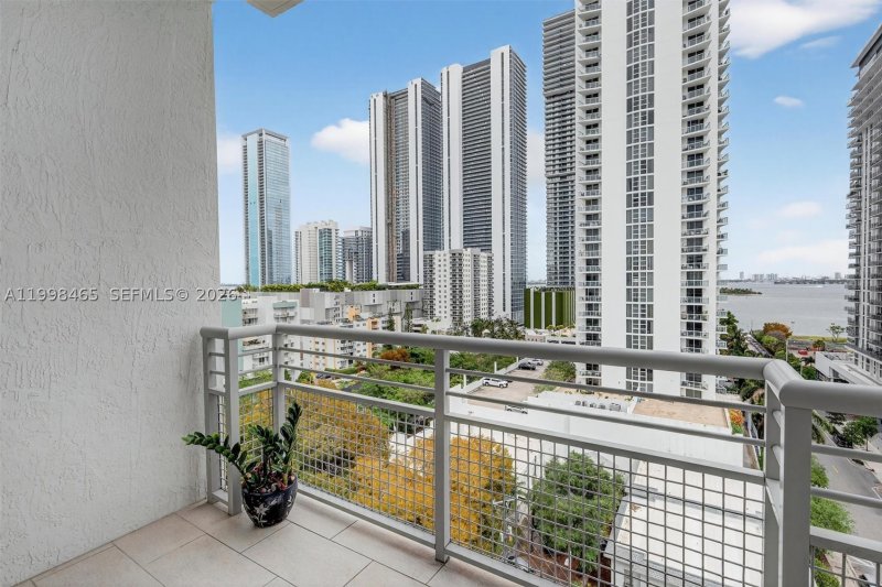 Condo for sale at Edgewater Lofts 1003