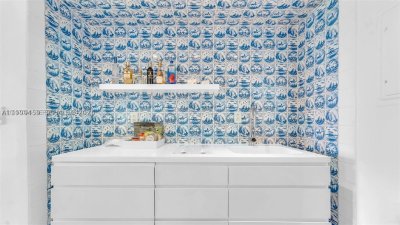 Aluguel de apartamento no 1100 West Condo (Mondrian located) 409