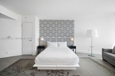 Comprar apartamento no 1100 West Condo (Mondrian located) 819