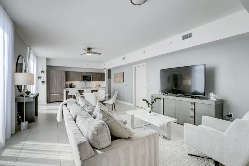 Condo for sale at Tiffany House Th3