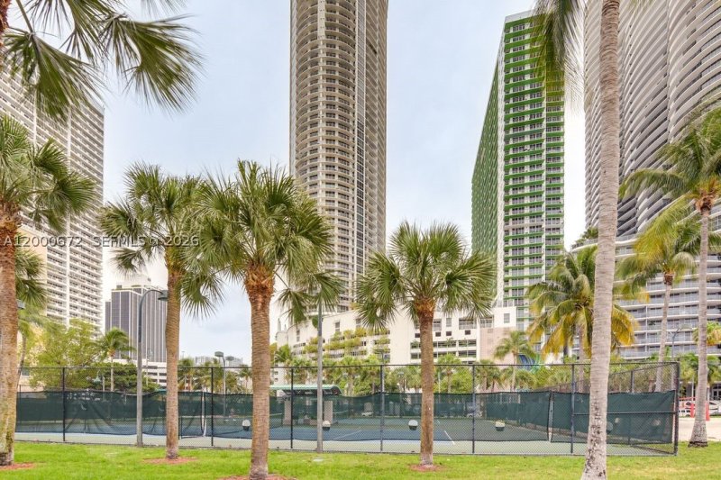 Apartment for rent at Opera Tower 1909
