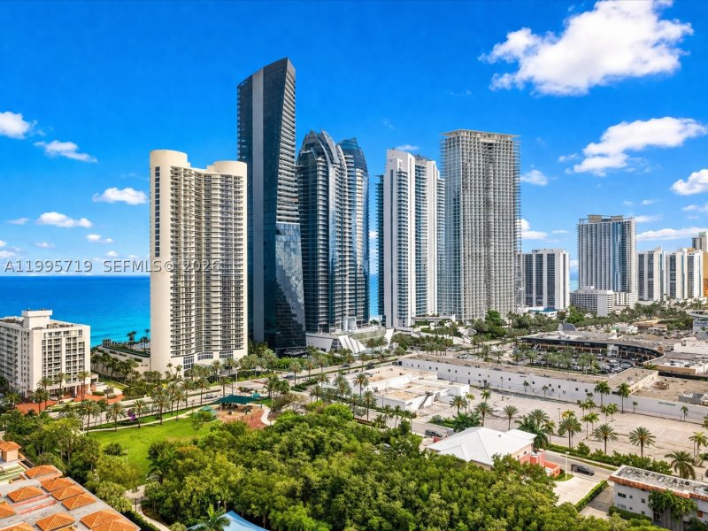 Condo for sale at Winston Towers 2404