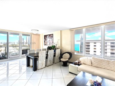 Comprar apartamento no Winston Towers 2404