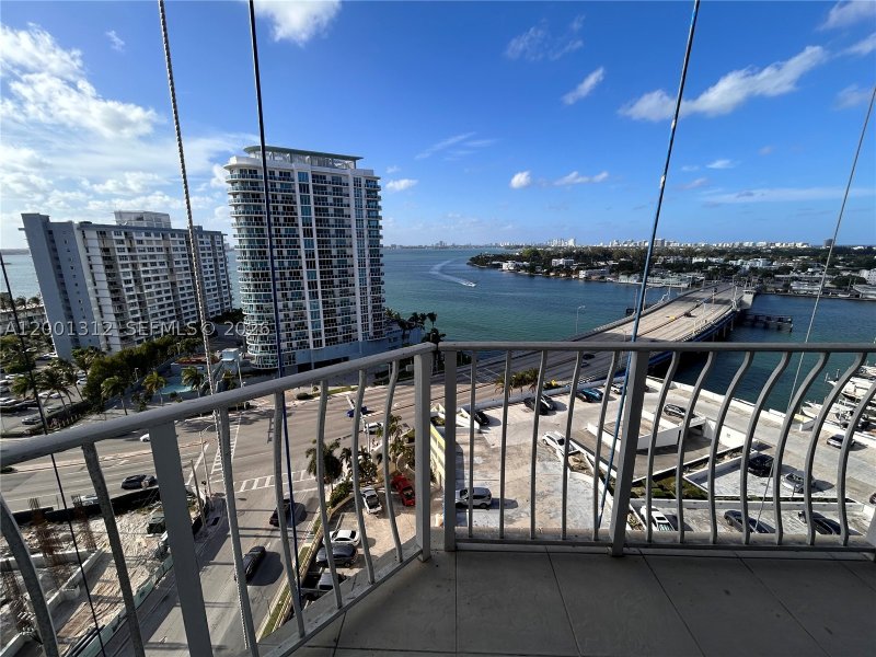 Apartment for rent at Grandview Palace 1612