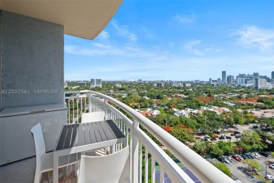 Comprar apartamento en Metropolitan at Brickell 1805