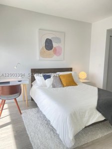 Comprar apartamento no Hyde Midtown 1703