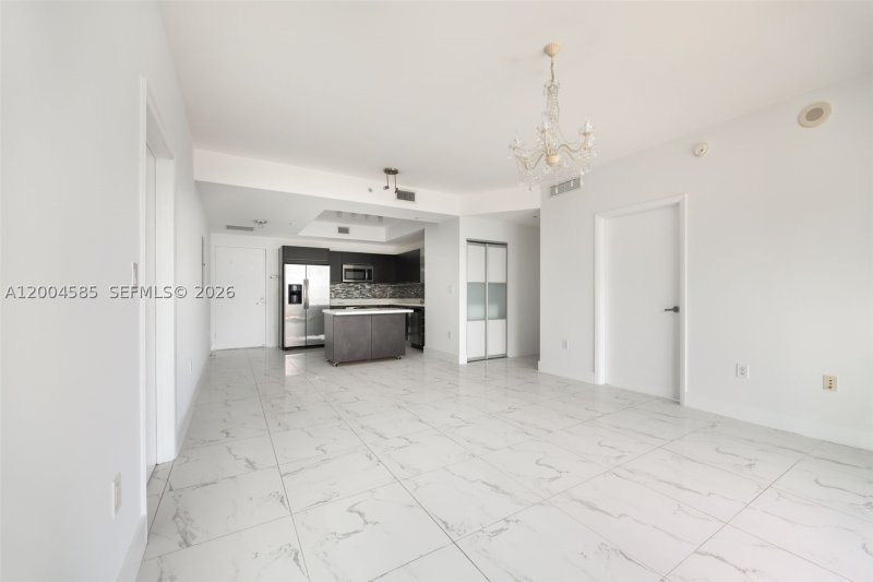 Condo for sale at The Ivy 2602