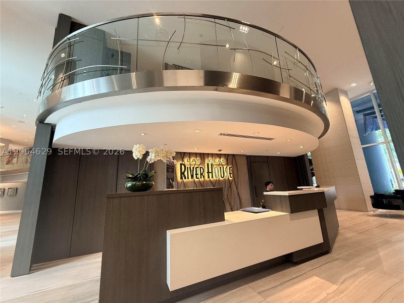 Condo for sale at Las Olas River House 304