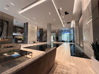 Comprar apartamento en Las Olas River House 304