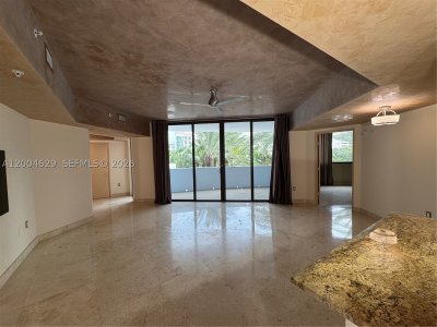 Comprar apartamento en Las Olas River House 304