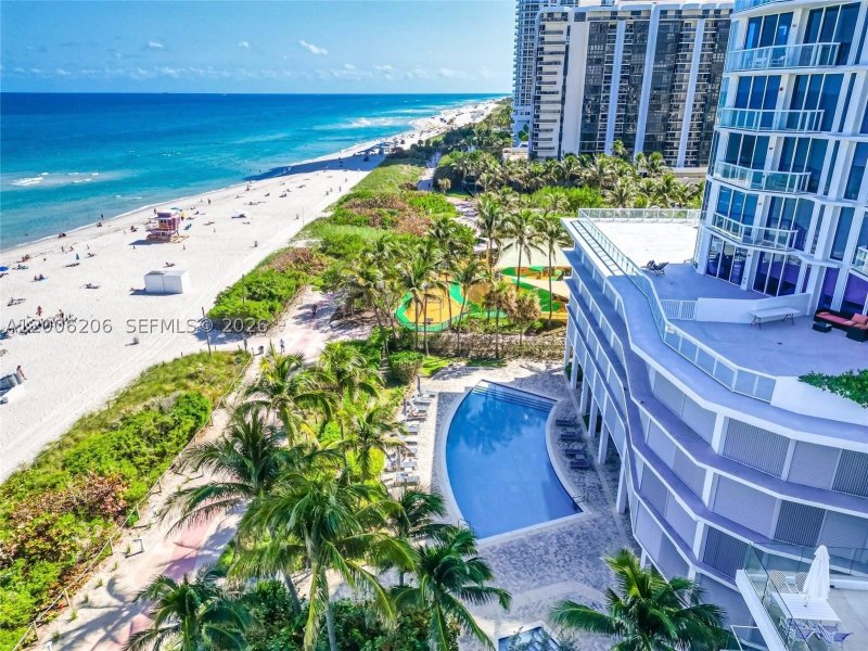 Apartment for rent at Bel Aire 1505