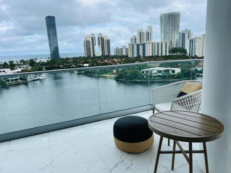 Alquiler de apartamento en Turnberry Isle 12e