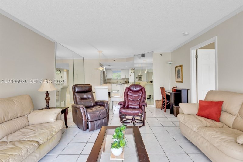 Condo for sale at Le Frontenac 210