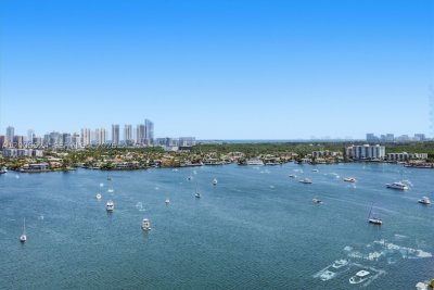 Comprar apartamento no Marina Palms Yacht Club 1905
