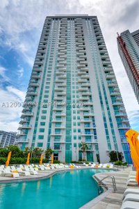 Comprar apartamento no Paraiso Bayviews 910