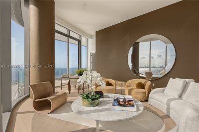 Comprar apartamento no Una Residences at Brickell 1501