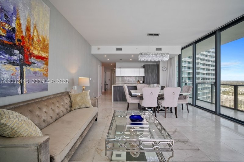 Apartment for rent at Gran Paraiso 2707