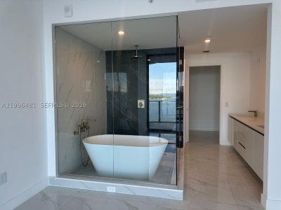 Comprar apartamento no Aria Reserve Miami 504
