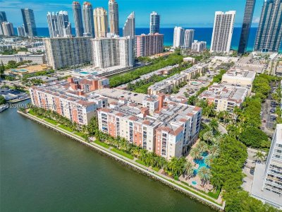 Alquiler de apartamento en Porto Bellagio 1511