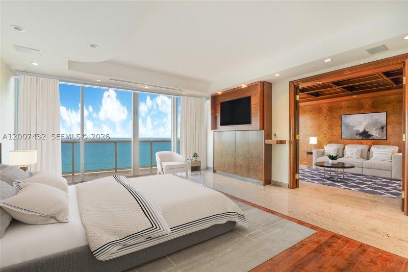 Apartment for rent at Majestic Tower T4