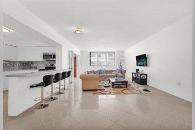Comprar apartamento en Corinthian Condo 2E