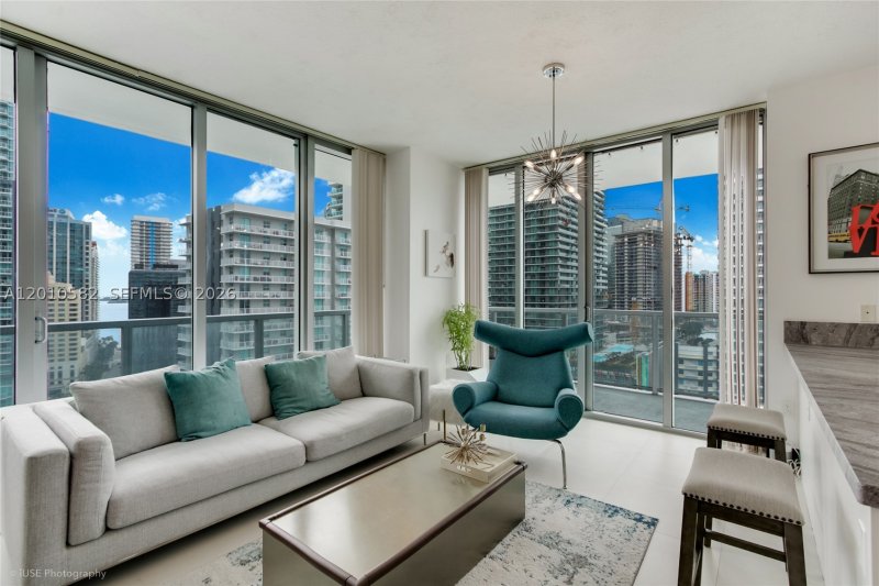 Comprar apartamento en Axis on Brickell South Tower 2306-S