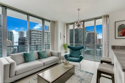 Comprar apartamento no Axis on Brickell South Tower 2306-S
