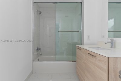 Alquiler de apartamento en The Harbour 717