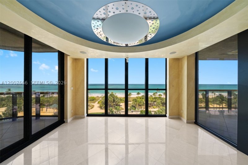 Condo for sale at Bal Harbour Tower Condo 6G