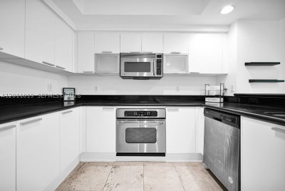 Comprar apartamento no One Fifty One at Biscayne 1605