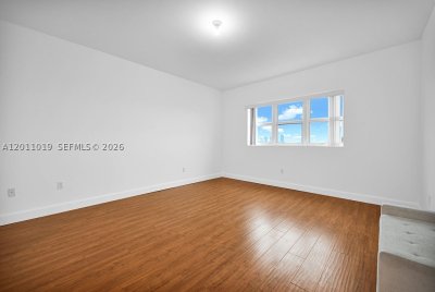 Comprar apartamento no One Fifty One at Biscayne 1605