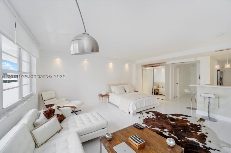 Apartment for rent at Oceania 1 605