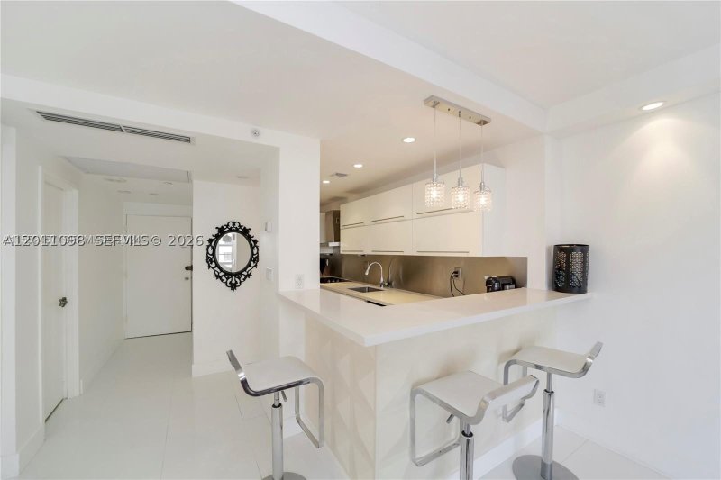 Apartment for rent at Oceania 1 605