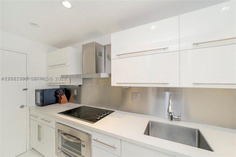 Apartment for rent at Oceania 1 605