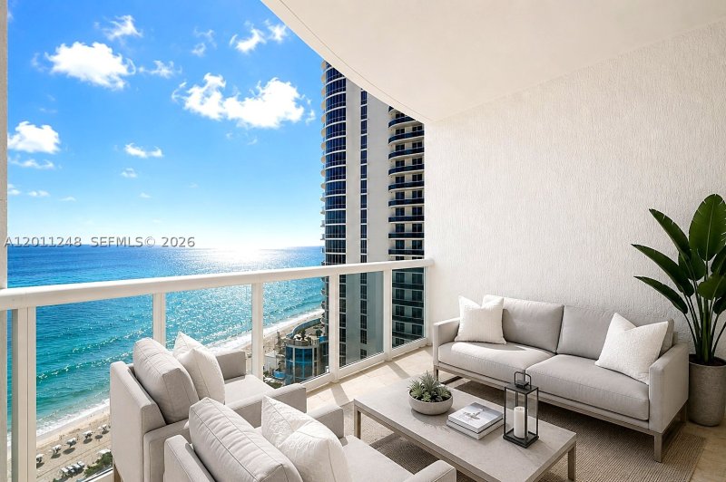 Condo for sale at Trump Tower Two 1206