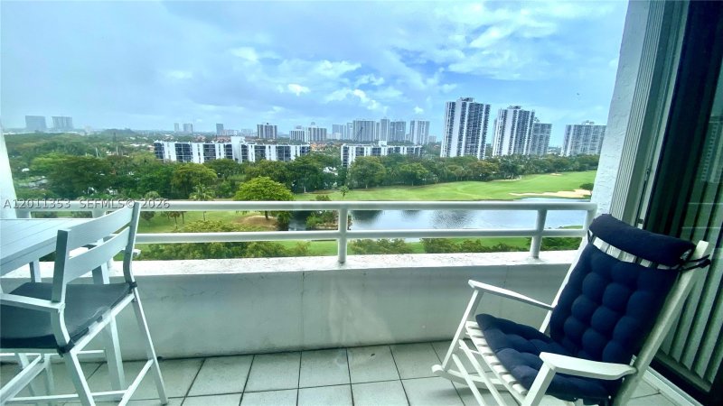 Condo for sale at Delvista Towers 1111