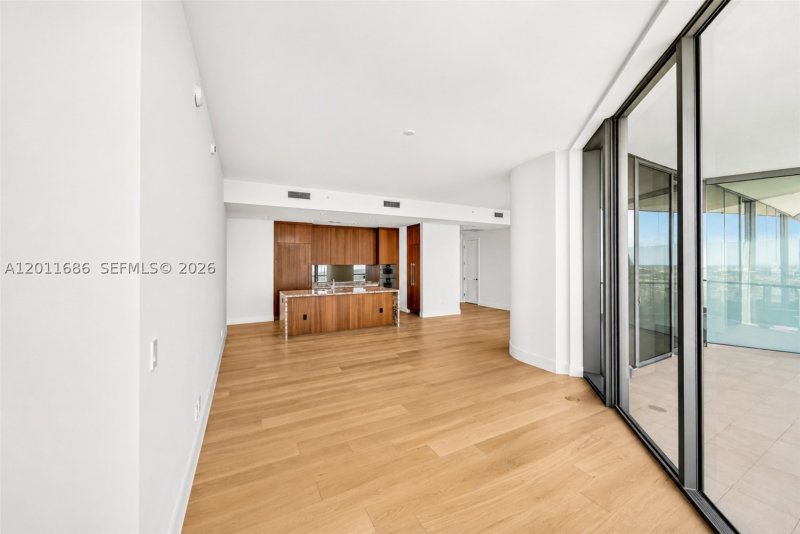 Alquiler de apartamento en Una Residences at Brickell 3303